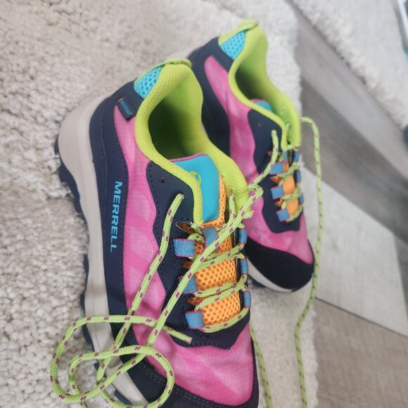 Girls brand new sneakers - Picture 3 of 6